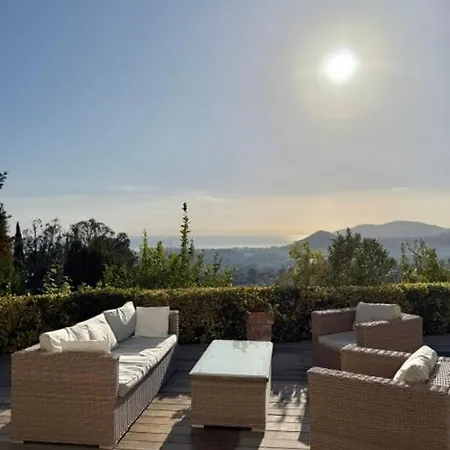 Les Amandines 110 M2 Swimming Pool, Sea View Air Conditioning Vila Mandelieu