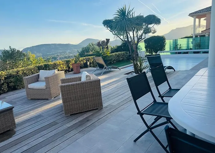 Les Amandines 110 M2 Swimming Pool, Sea View Air Conditioning Villa Mandelieu