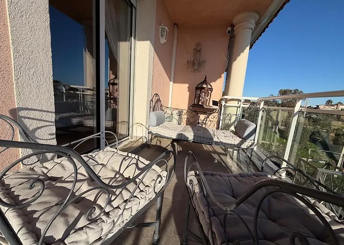 Villa Les Amandines 110 M2 Swimming Pool, Sea View Air Conditioning *
