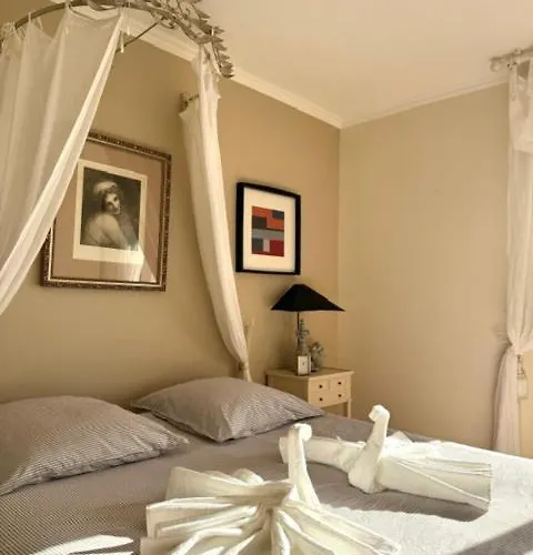 Les Amandines 110 M2 Swimming Pool, Sea View Air Conditioning