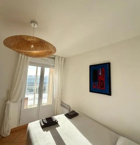 Villa Les Amandines 110 M2 Swimming Pool, Sea View Air Conditioning *