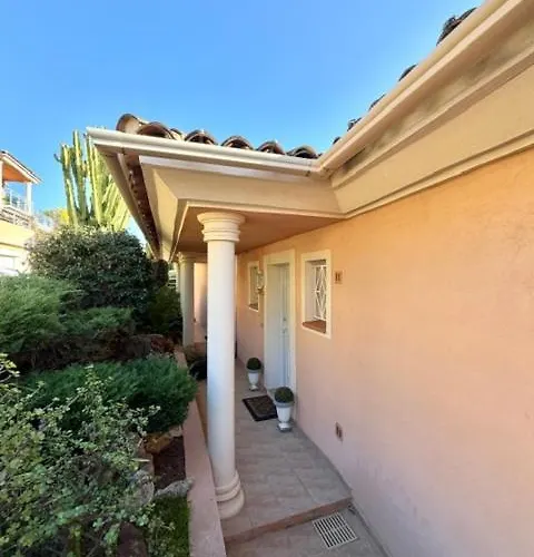 Les Amandines 110 M2 Swimming Pool, Sea View Air Conditioning Villa