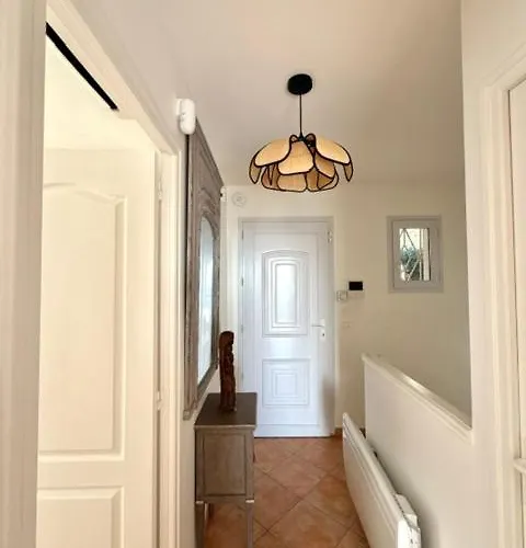 Les Amandines 110 M2 Swimming Pool, Sea View Air Conditioning * Mandelieu